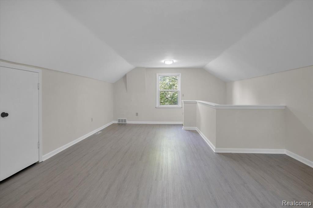 17420 Edinborough Road Detroit, MI 48219 - Photo 23 of 38 Gallery Image 23