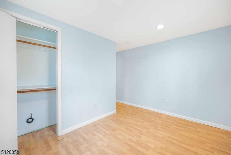 622 Succasunna Road Mount Arlington, NJ 07850 - Photo 15 of 42