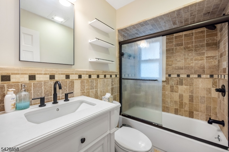 622 Succasunna Road Mount Arlington, NJ 07850 - Photo 25 of 42
