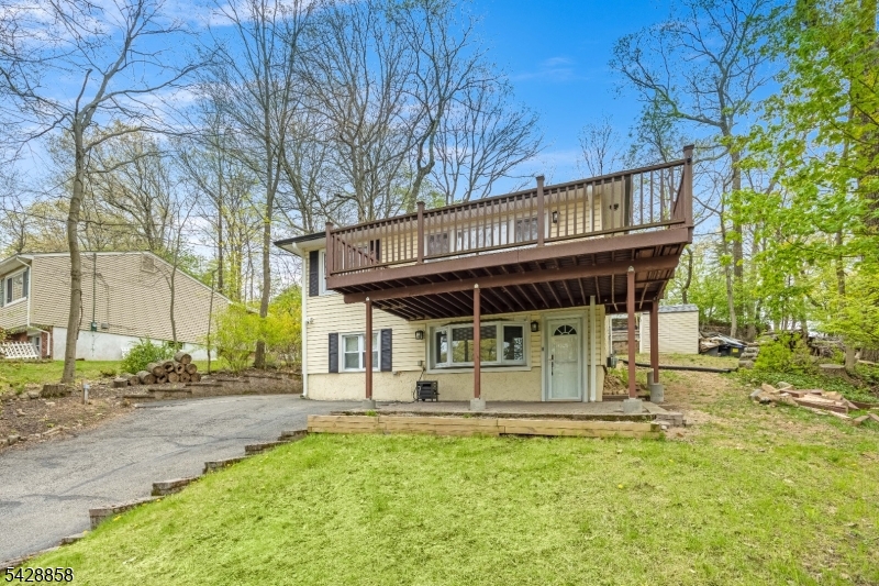 622 Succasunna Road Mount Arlington, NJ 07850 - Photo 5 of 42
