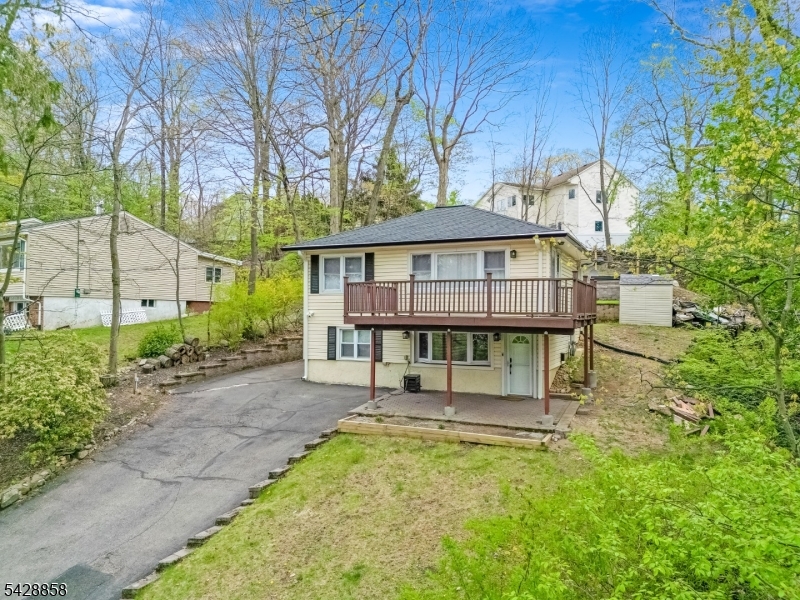 622 Succasunna Road Mount Arlington, NJ 07850 - Photo 7 of 42