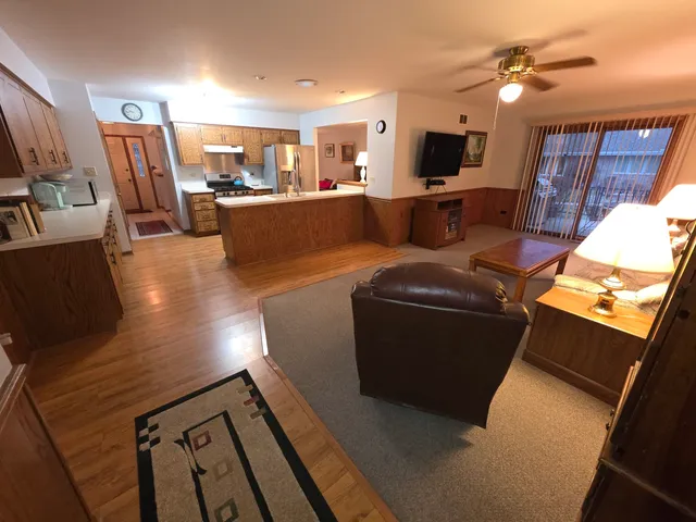 $334,888 | 18007 Indiana Court, Unit 160, Orland Park, IL 60467