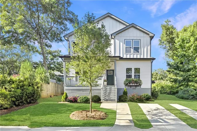 $639,900 | 3183 Zion Street, Scottdale, GA 30079