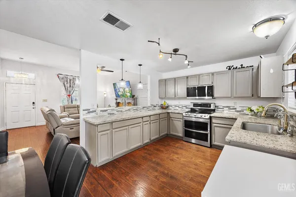 $395,000 | Undisclosed Address, Bakersfield, CA 93312