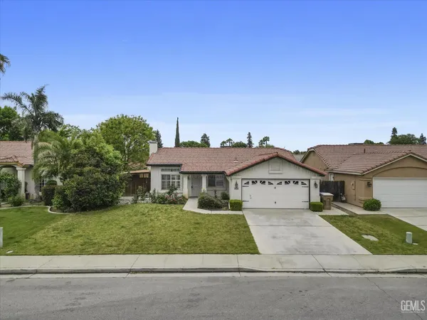 $395,000 | Undisclosed Address, Bakersfield, CA 93312
