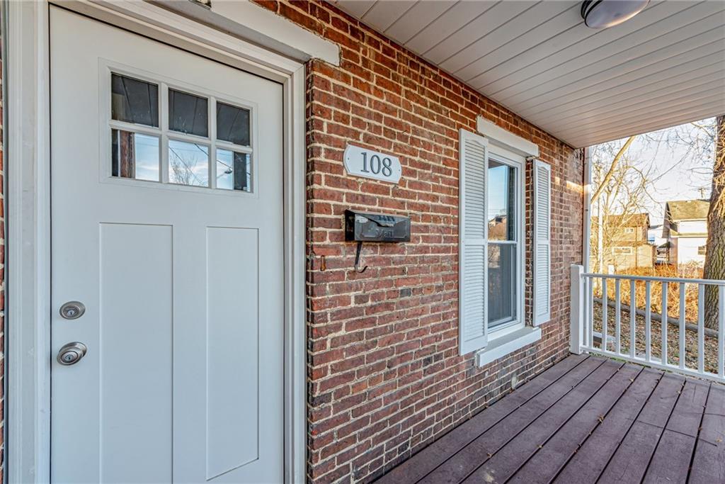 108 Oak Spring Road Canonsburg, PA 15317 - Photo 3 of 33 Gallery Image 3
