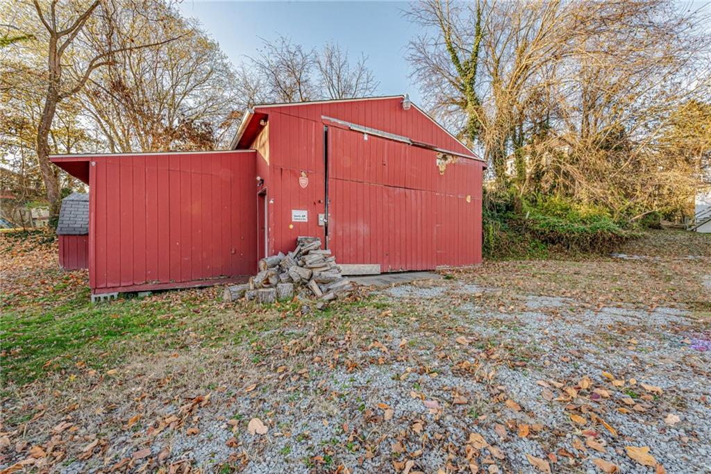 108 Oak Spring Road Canonsburg, PA 15317 - Photo 5 of 33 Gallery Image 5