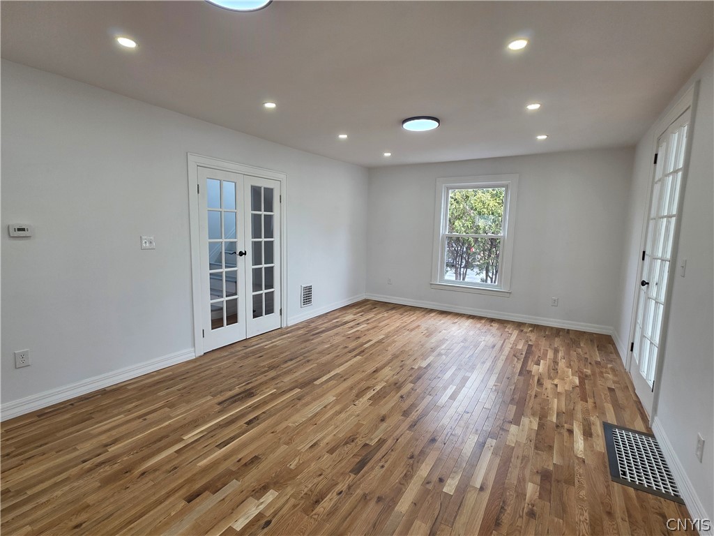 1706 Oneida Street Utica, NY 13501 - Photo 11 of 50