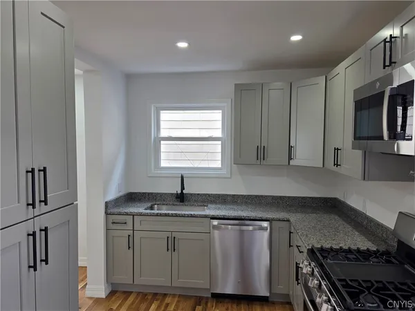 $275,000 | 1706 Oneida Street, Utica, NY 13501