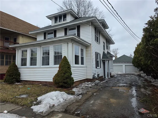 $275,000 | 1706 Oneida Street, Utica, NY 13501