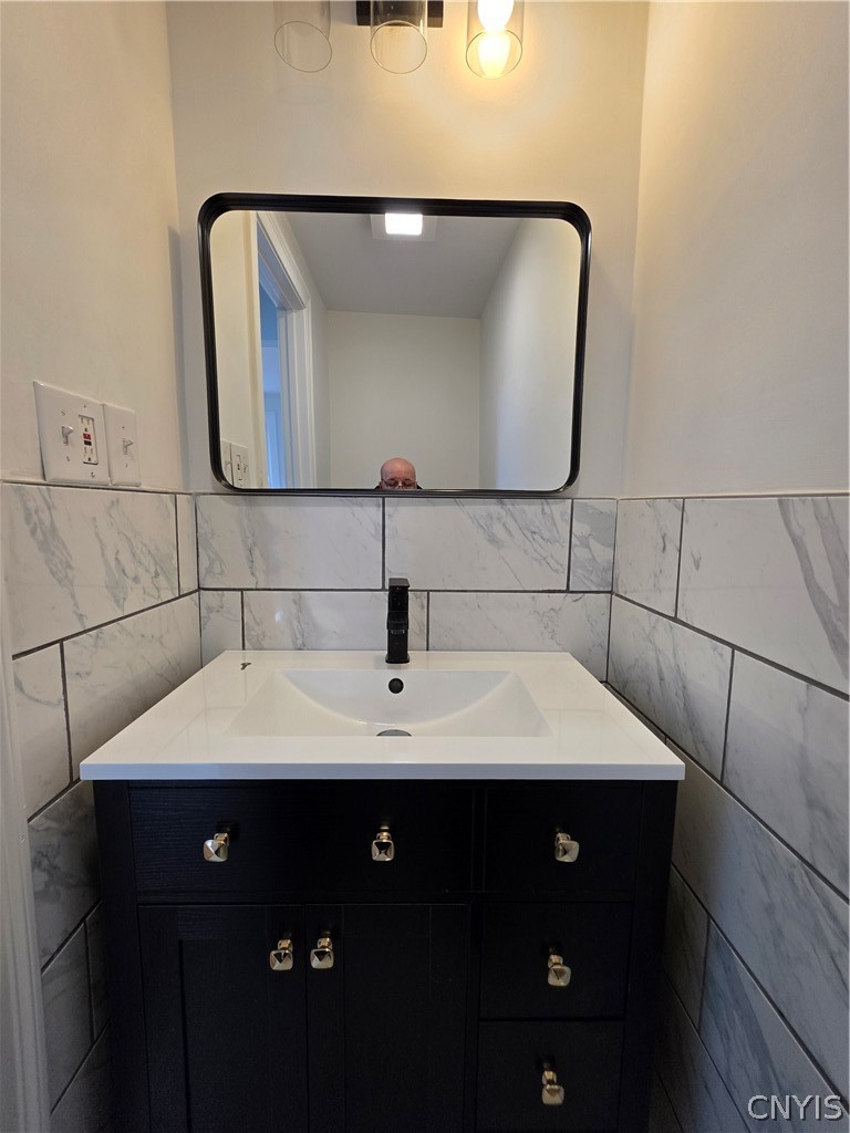 1706 Oneida Street Utica, NY 13501 - Photo 31 of 50