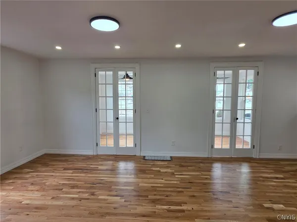 $275,000 | 1706 Oneida Street, Utica, NY 13501