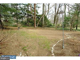 669 Lindley Road Glenside, PA 19038 - Photo 2 of 12 Gallery Image 2