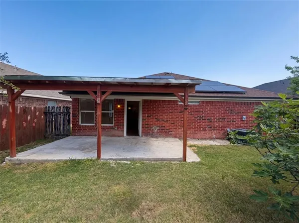 $308,000 | 2563 Taos Drive, Grand Prairie, TX 75051