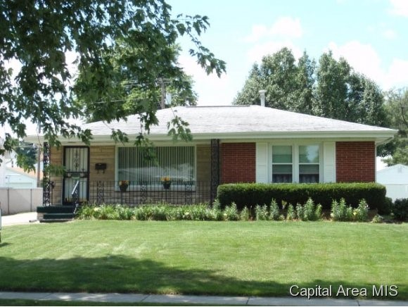 1921 North 23rd Street Springfield, IL 62702 - Photo 1 of 5