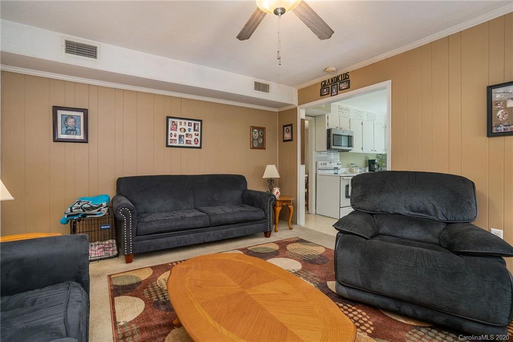 5952 Bluebonnet Road Charlotte, NC 28212 - Photo 14 of 36 Gallery Image 14