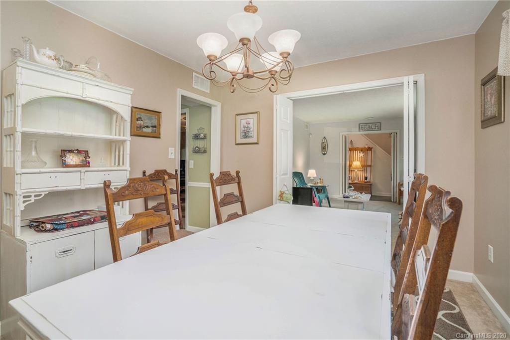 5952 Bluebonnet Road Charlotte, NC 28212 - Photo 15 of 36 Gallery Image 15