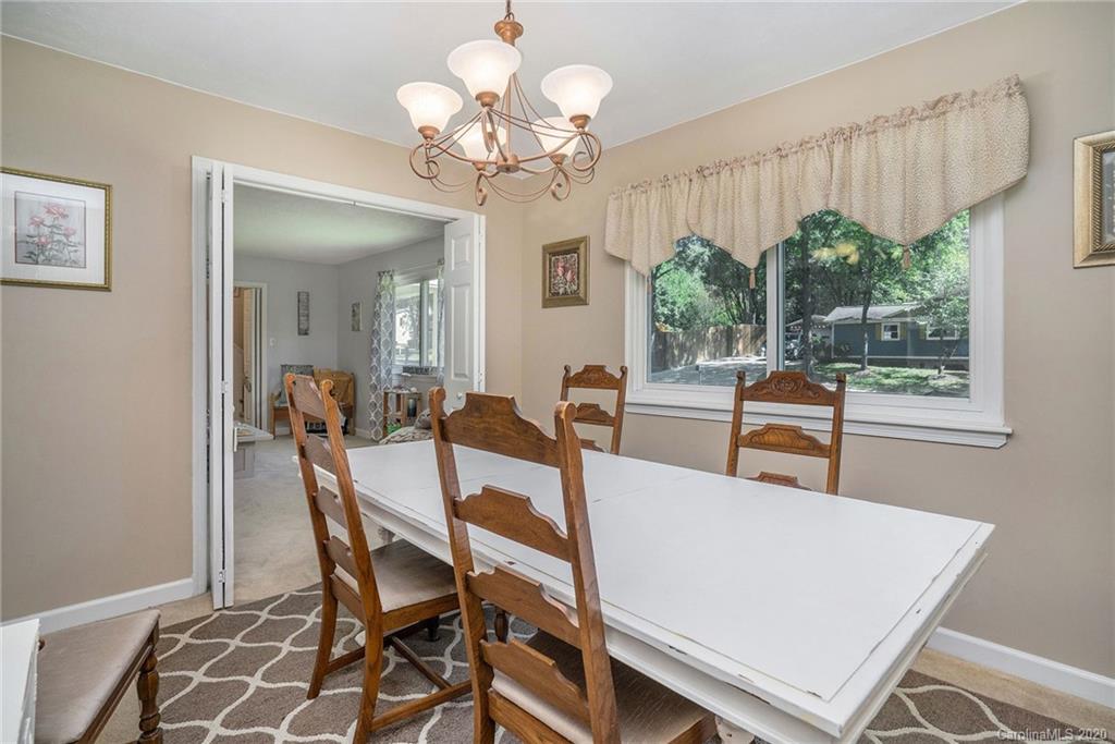5952 Bluebonnet Road Charlotte, NC 28212 - Photo 17 of 36 Gallery Image 17