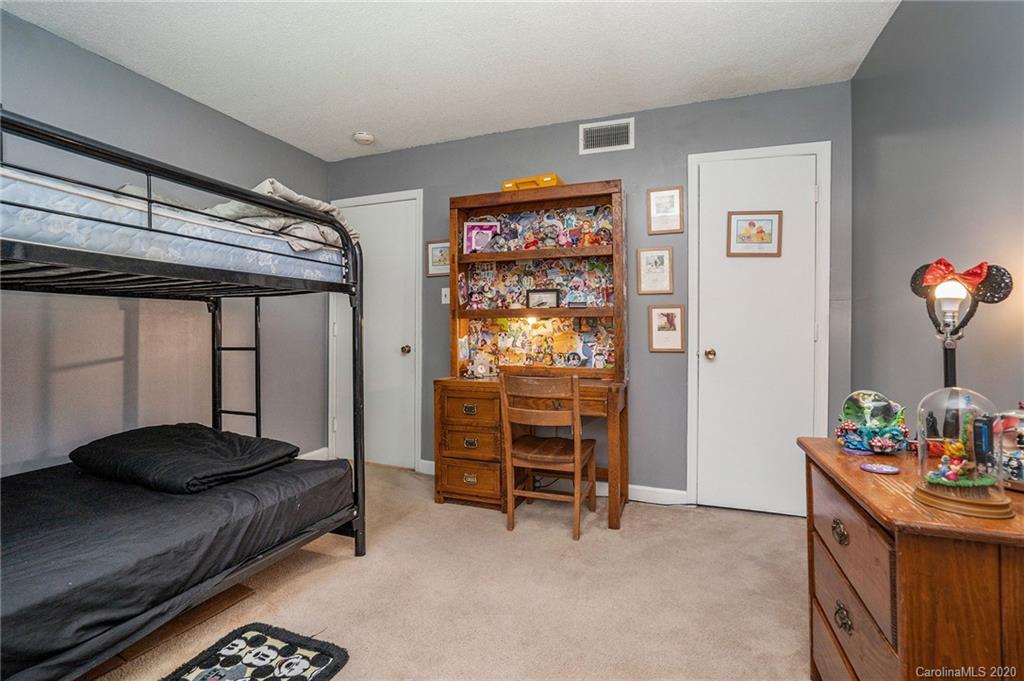 5952 Bluebonnet Road Charlotte, NC 28212 - Photo 20 of 36 Gallery Image 20