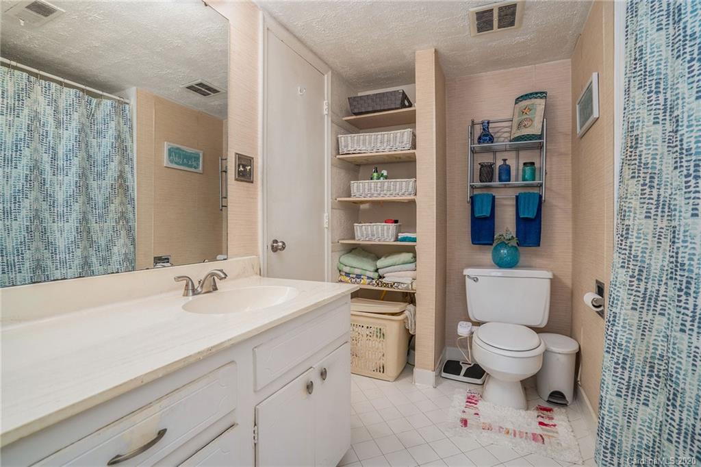 5952 Bluebonnet Road Charlotte, NC 28212 - Photo 24 of 36 Gallery Image 24