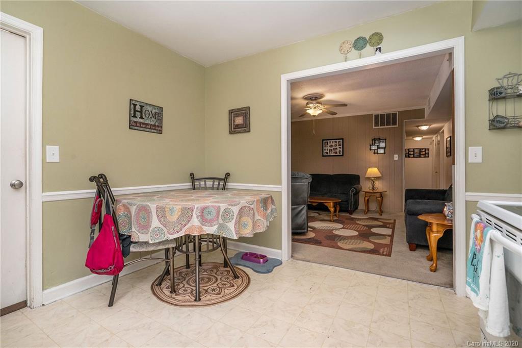 5952 Bluebonnet Road Charlotte, NC 28212 - Photo 9 of 36 Gallery Image 9