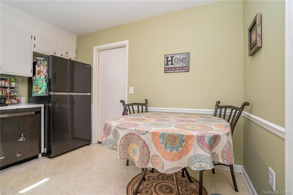 5952 Bluebonnet Road Charlotte, NC 28212 - Photo 10 of 36 Gallery Image 10