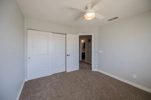 $2,395 | 7542 West Cinnabar Avenue, Peoria, AZ 85345