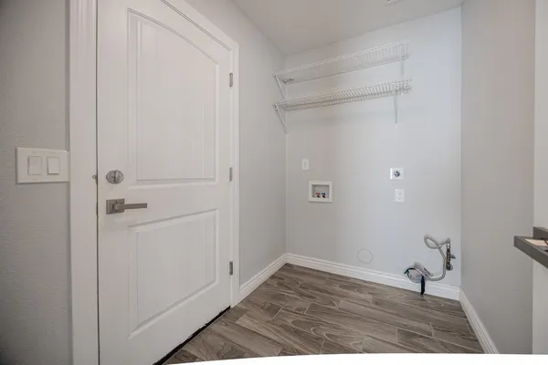 $2,295 | 7542 West Cinnabar Avenue, Peoria, AZ 85345