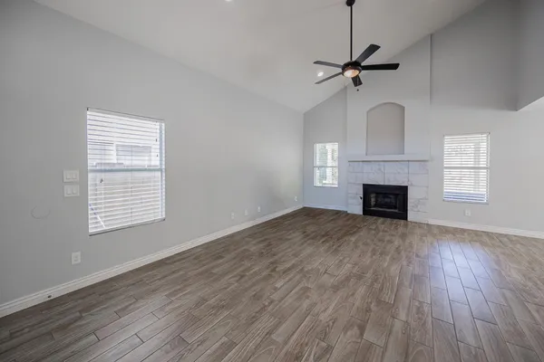 $2,395 | 7542 West Cinnabar Avenue, Peoria, AZ 85345