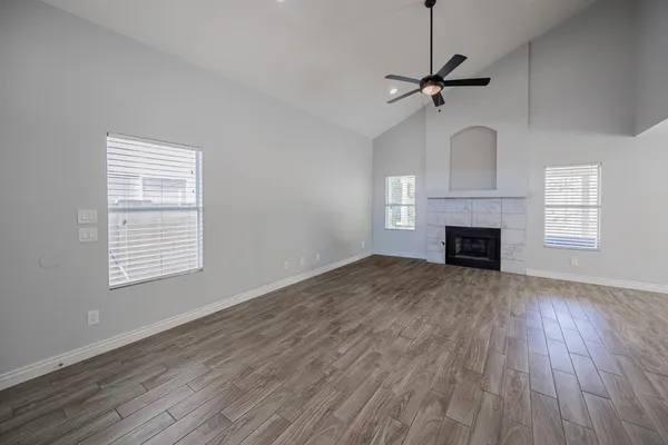 $2,295 | 7542 West Cinnabar Avenue, Peoria, AZ 85345