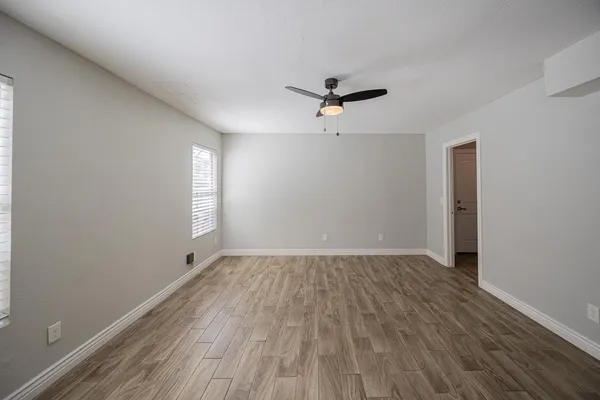 $2,295 | 7542 West Cinnabar Avenue, Peoria, AZ 85345