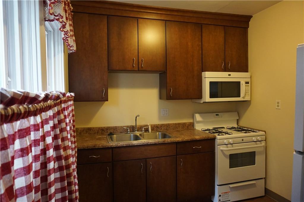 3853 Brighton Road Pittsburgh, PA 15212 - Photo 8 of 19 Gallery Image 8