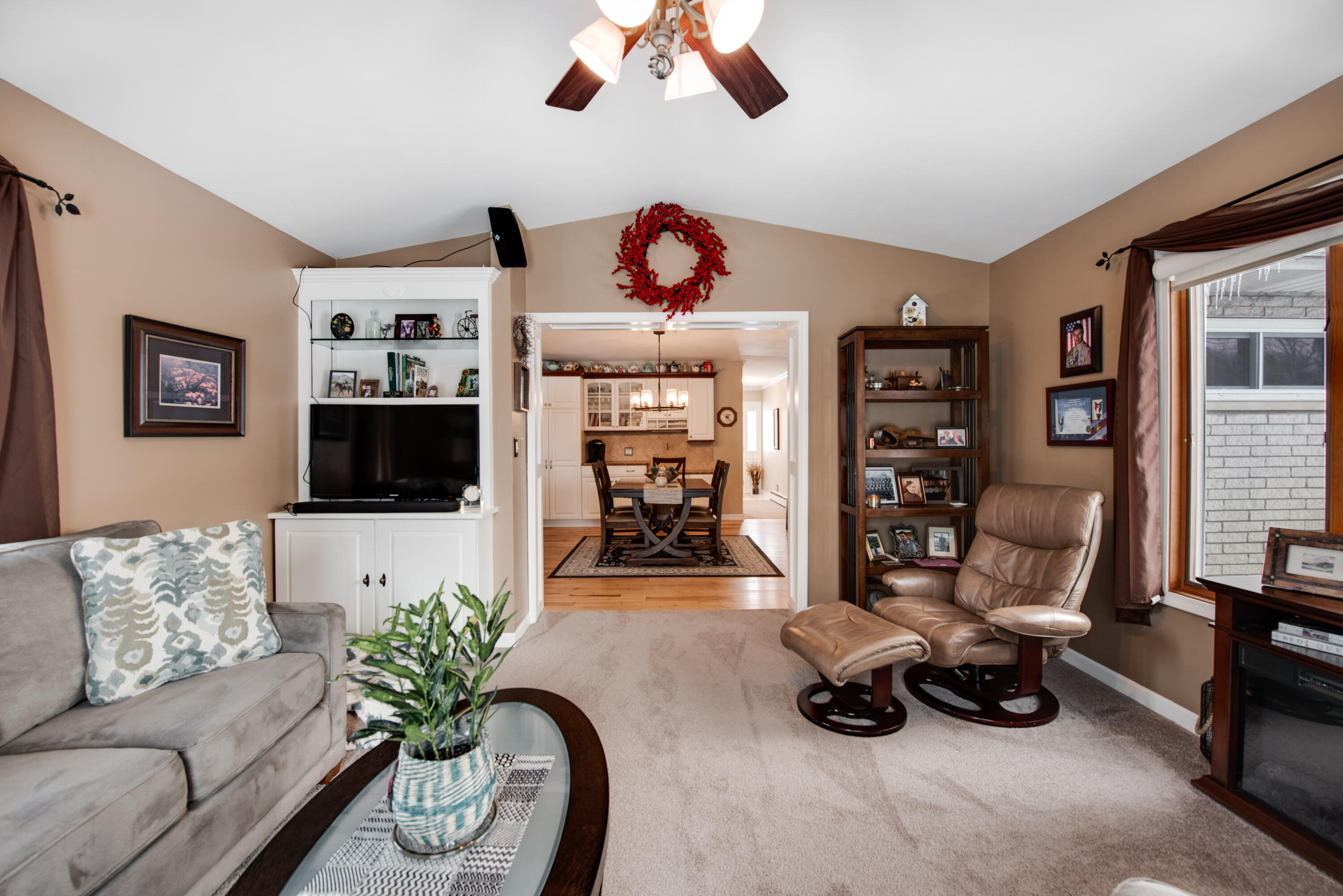 4546 Rohr Road Clarkston, MI 48348 - Photo 10 of 30 4546 Rohr Rd Lake Orion5407