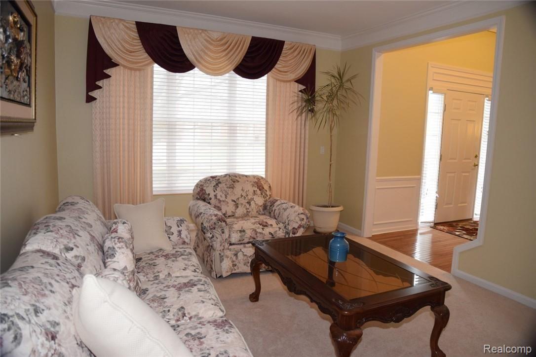 1022 Miners Run Rochester, MI 48306 - Photo 18 of 98 LivingRoom (1) (Large).jpeg