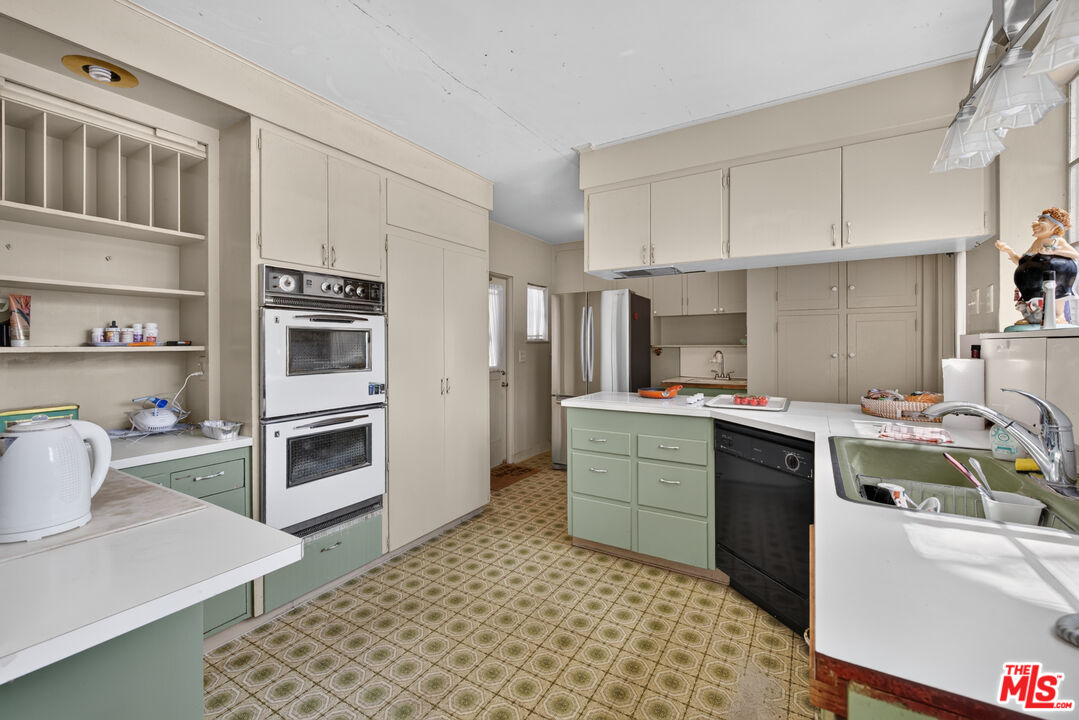 1005 Laurel Road Santa Paula, CA 93060 - Photo 29 of 37