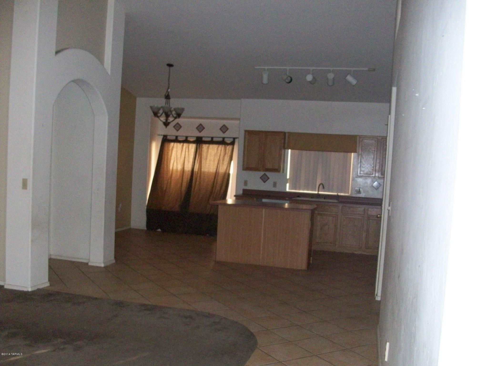 6453 West Wenden Way Tucson, AZ 85743 - Photo 6 of 24