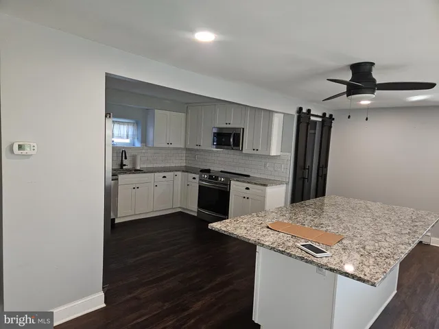 $2,900 | 414 Delaware Avenue, Croydon, PA 19021