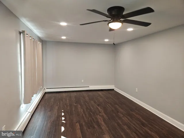 $2,900 | 414 Delaware Avenue, Croydon, PA 19021