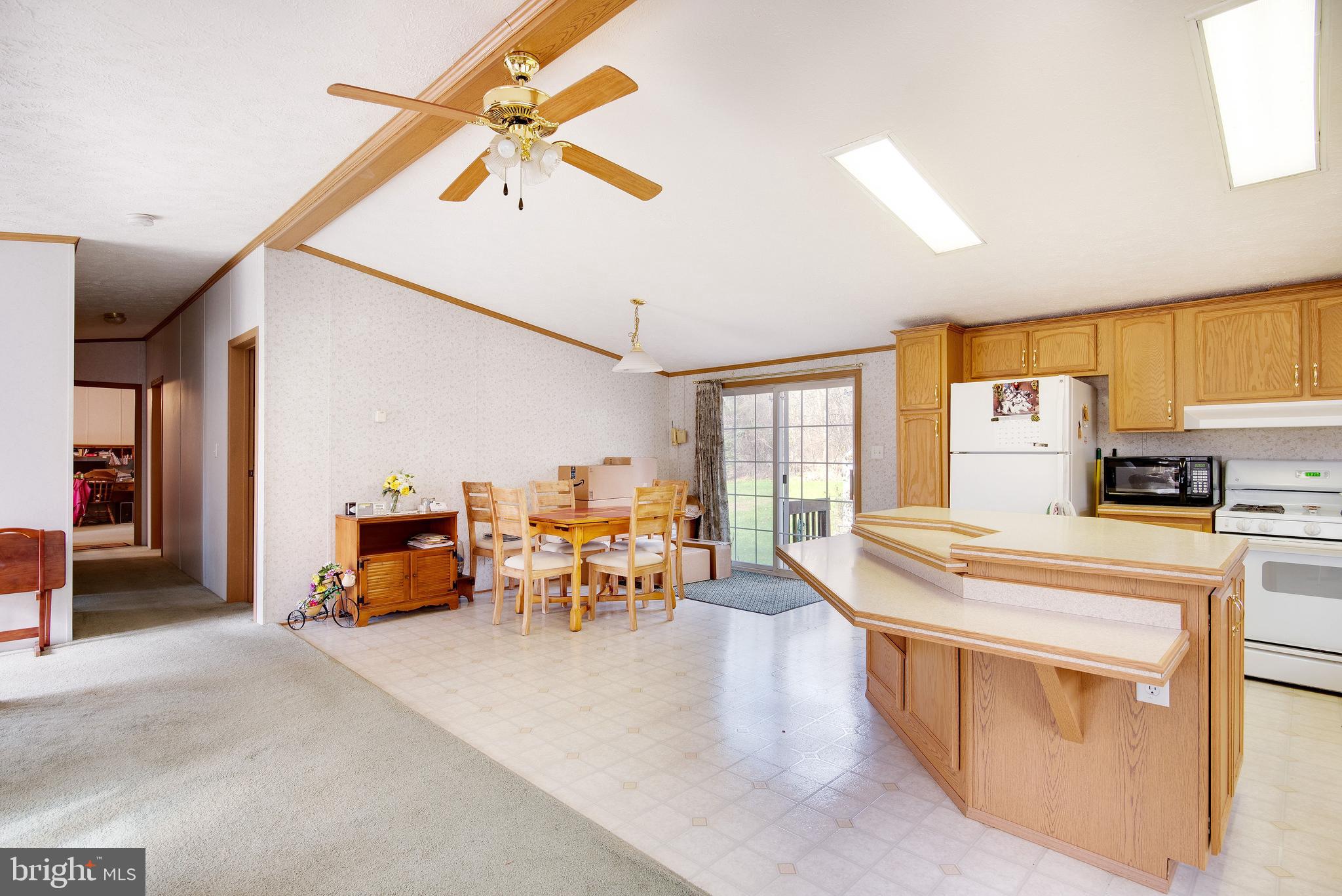 421 Weaver Road Morgantown, PA 19543 - Photo 11 of 28 Gallery Image 11