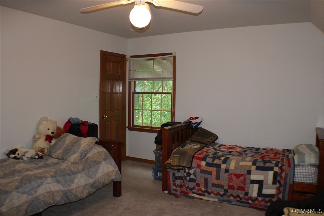 8901 Woodpecker Road Chesterfield, VA 23838 - Photo 33 of 46 Second floor large fourth bedroom!