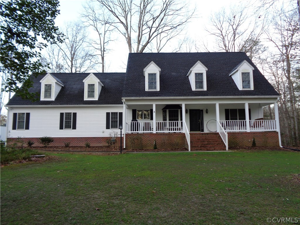 8901 Woodpecker Road Chesterfield, VA 23838 - Photo 4 of 46 Front view of the beautiful, stately home!