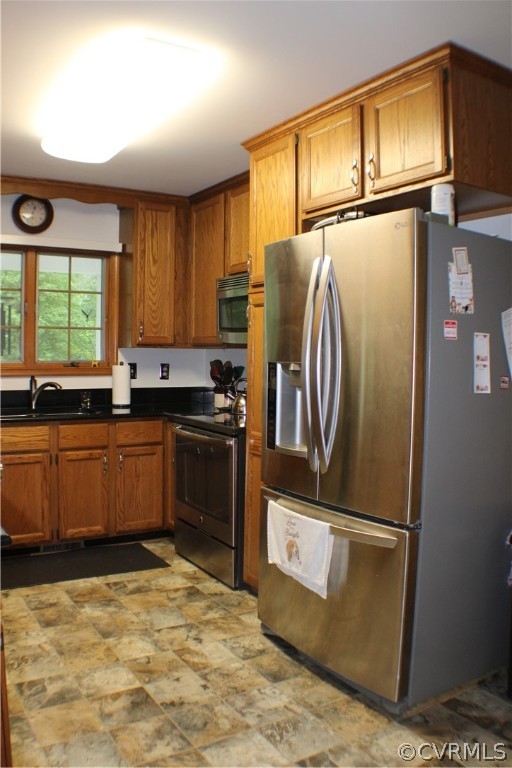 8901 Woodpecker Road Chesterfield, VA 23838 - Photo 10 of 46 Beautiful open kitchen with granite! Open to the e