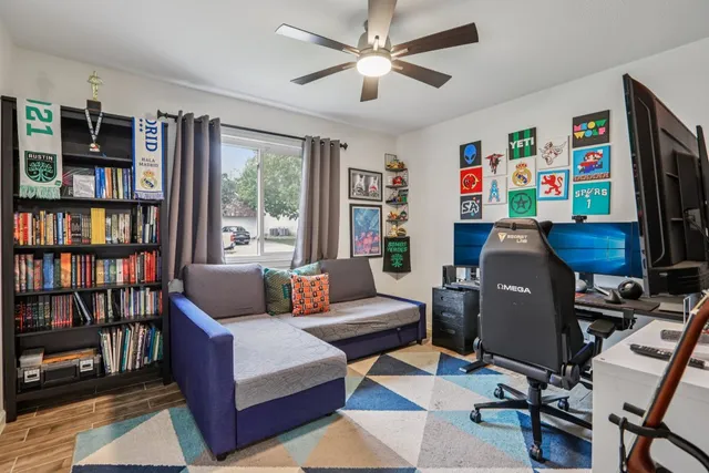 $429,500 | 1300 White Dove Cove, Cedar Park, TX 78613