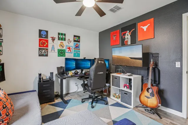 $429,500 | 1300 White Dove Cove, Cedar Park, TX 78613