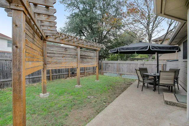 $429,500 | 1300 White Dove Cove, Cedar Park, TX 78613