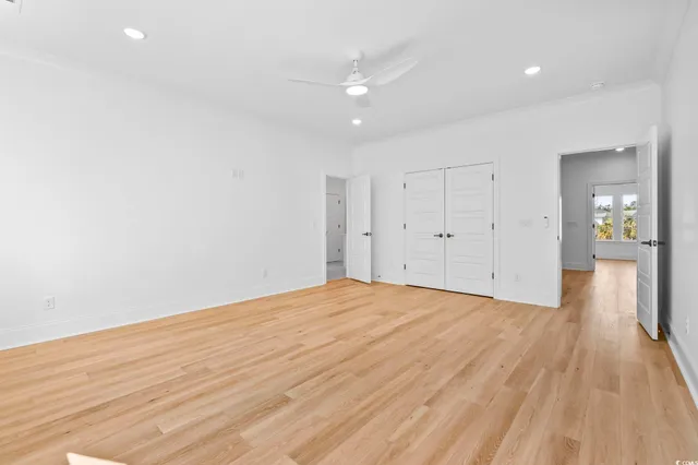 $979,000 | 1086 East Isle Of Palms Avenue, Myrtle Beach, SC 29579