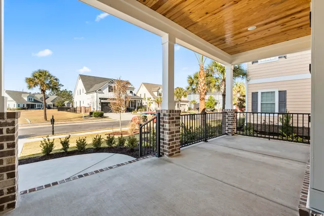 $979,000 | 1086 East Isle Of Palms Avenue, Myrtle Beach, SC 29579