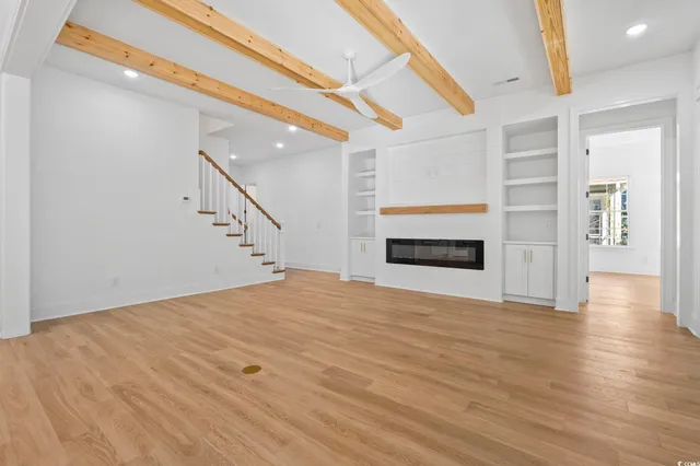 $979,000 | 1086 East Isle Of Palms Avenue, Myrtle Beach, SC 29579