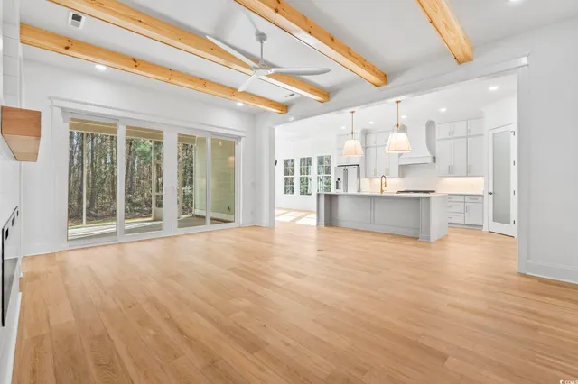 $979,000 | 1086 East Isle Of Palms Avenue, Myrtle Beach, SC 29579