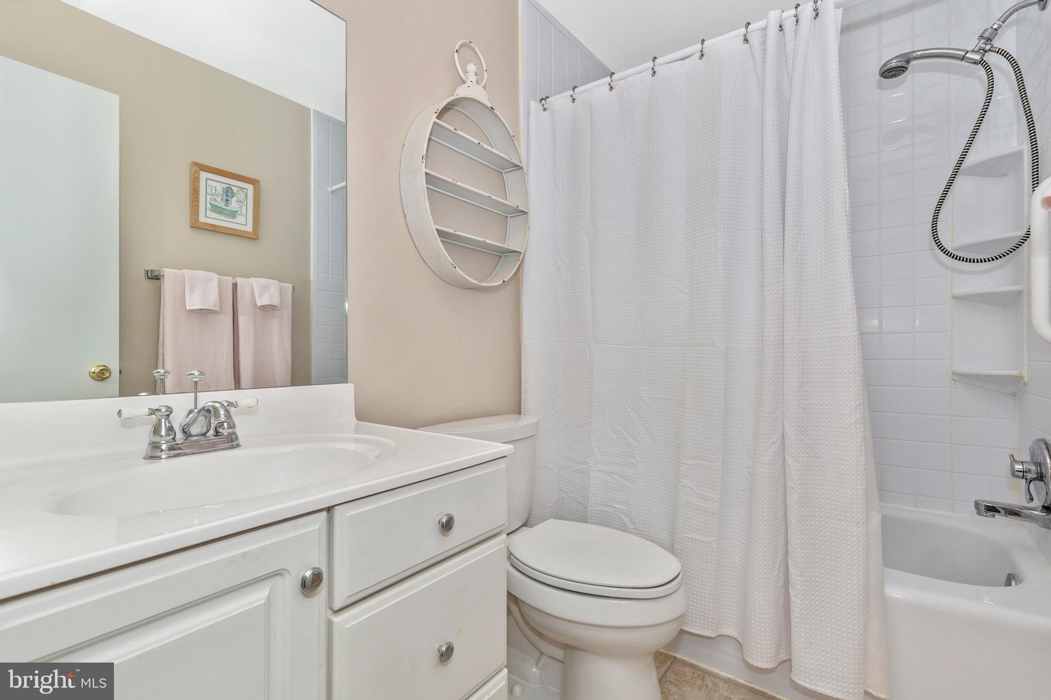 17300 Hughes Road Poolesville, MD 20837 - Photo 18 of 68